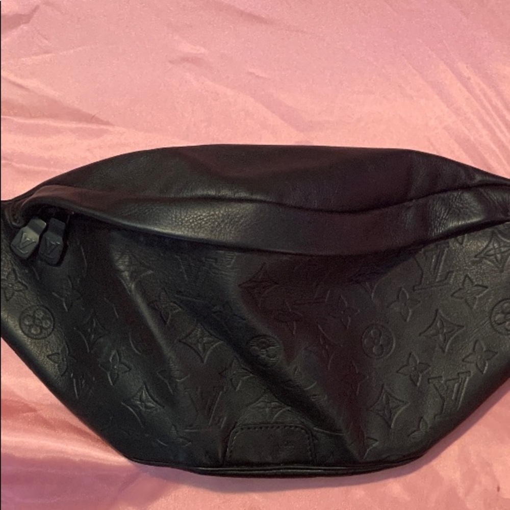 Black Louis Vuitton Bumbag